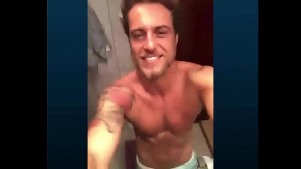 Video íntimo del Ex-BBB16 Daniel