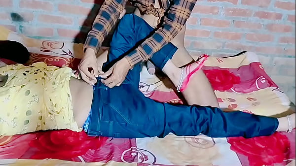 Adolescente exótico se burla de Vídeo