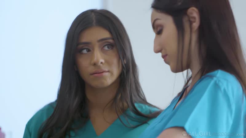 2 masajistas se follan a una mujer en el trabajo, sexo porno grupo lesbiana lgbt follar aceite masaje culo teta teta milf chica hd (caliente y cachonda)